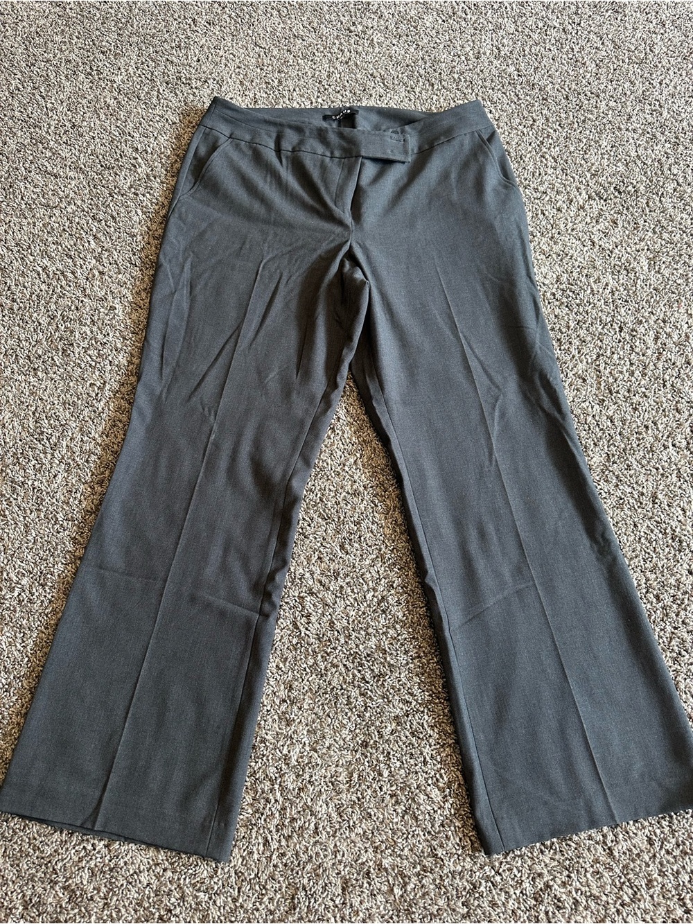 Chaus Women's Gray Dress Pants size 16